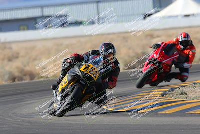 media/Dec-18-2022-SoCal Trackdays (Sun) [[8099a50955]]/Turn 4 (1pm)/